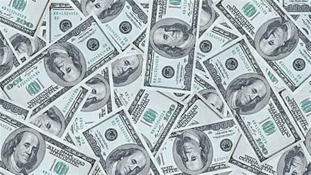 سعر الدولار في ختام تعاملات الجمعة 6 مارس داخل البنوك المصرية